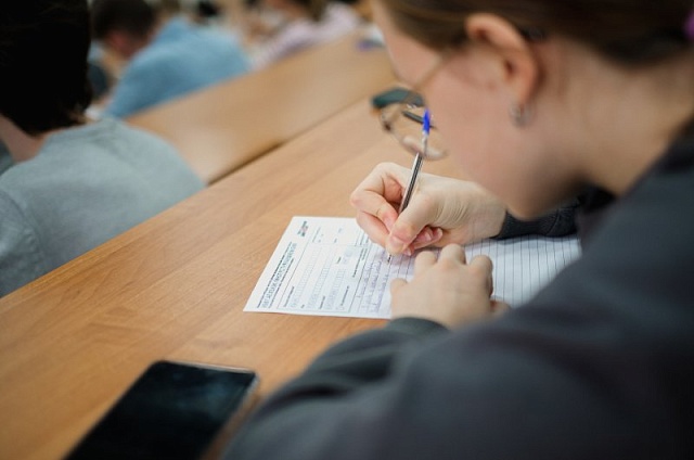 В Благовещенске стартуют бесплатные курсы «Русский по пятницам» для подготовки к Тотальному диктанту