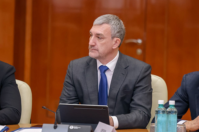 Планами по развитию Амурской области поделился в интервью губернатор Василий Орлов