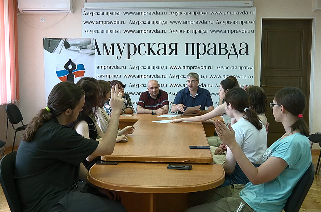 Школа молодых журналистов начала работать в Благовещенске
