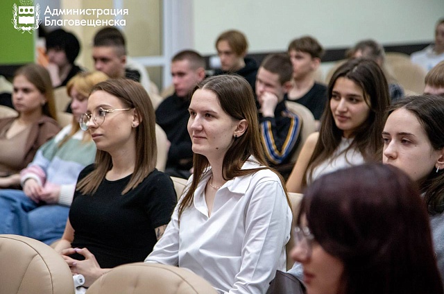 Более 60 студентов пообщались с представителями ведущих предприятий города