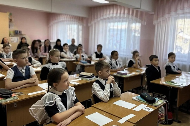 Заместители мэра проведут в школах Благовещенска «15-минутки безопасности»