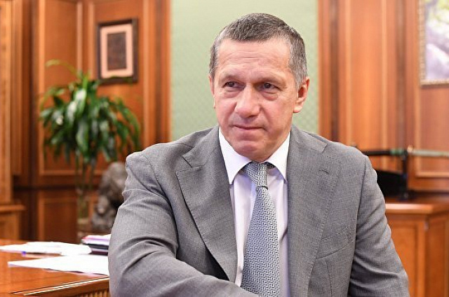 Юрий Трутнев поздравил ветеранов и жителей Дальнего Востока и Арктики с юбилеем Победы