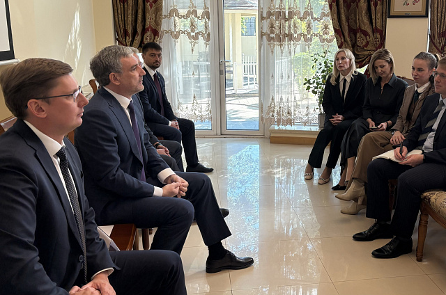 Василий Орлов предложил организовать в Приамурье тур для популярных российских и китайских блогеров