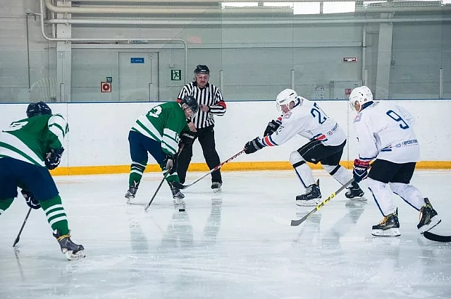 Погоны на льду: в Благовещенске пройдут игры «Офицерской лиги»