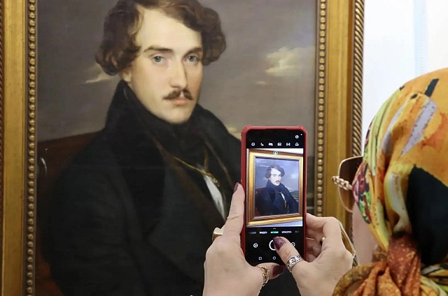 В честь 135-летия Амурского областного краеведческого музея в нём открылись сразу две выставки 