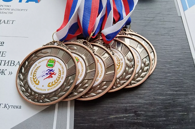 Строительство физкультурно-оздоровительного комплекса завершается в Екатеринославке