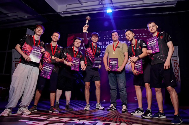 Команда из Приамурья победила в межрегиональном этапе фиджитал-спорта в Благовещенске