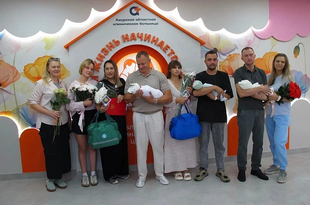 В благовещенском перинатальном центре открыли обновлённую выписную комнату