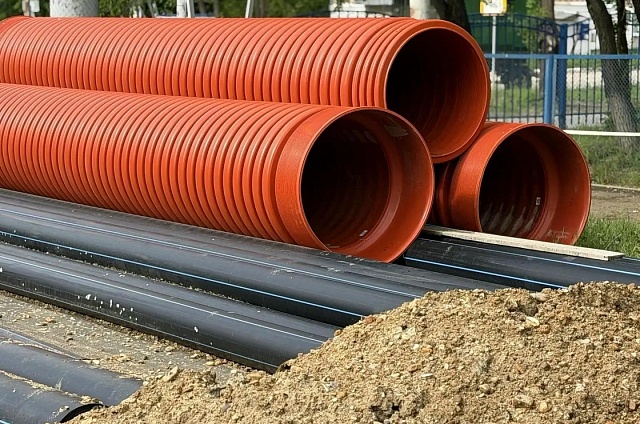 Новые бордюры, газоны и ливнёвка: в Благовещенске приступили к ремонту улиц Школьной и Василенко