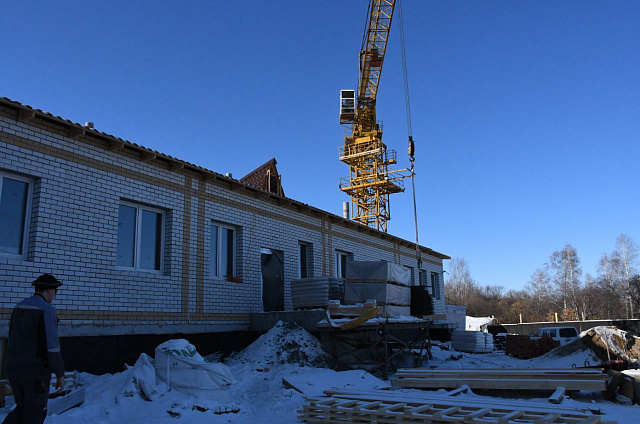 В Ивановке продолжается строительство детского сада