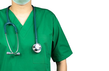 Салатовый для медсестёр, тёмно-зеленый для врачей: Минздрав РФ вводит цветной дресс-код в больницах