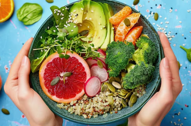 Рыба против шоколада: россияне назвали здоровую пищу главным способом поднять настроение