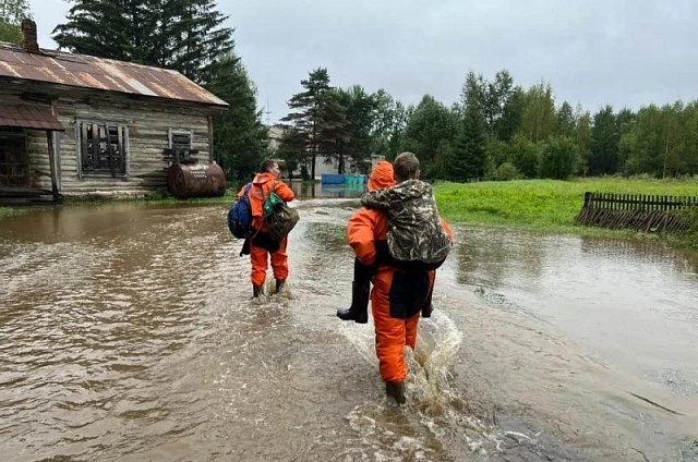 Экстренные службы Приамурья перешли на усиленный режим из-за паводков