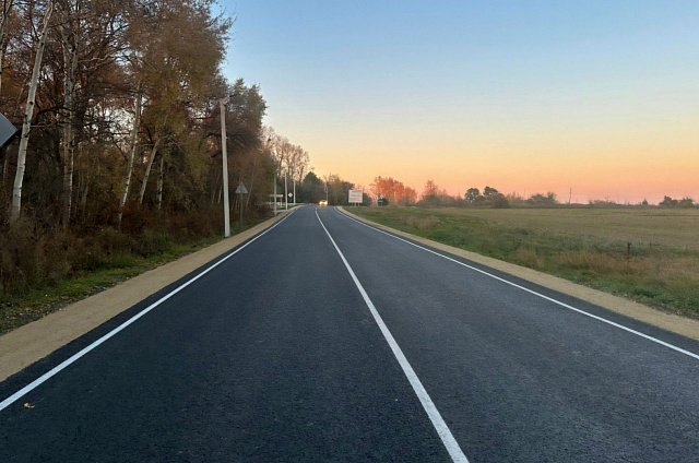 Главную улицу села Константиновка обновили с опережением графика