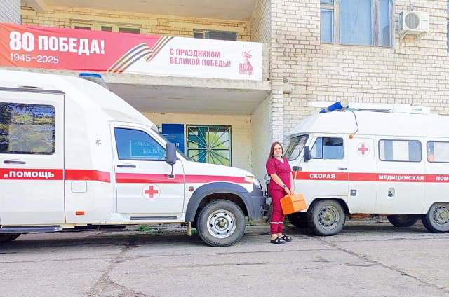 Коллектив отделения скорой помощи в Новокиевском Увале пополнила молодой фельдшер