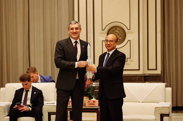 Губернатор Василий Орлов пригласил секретаря КПК провинции Хэйлунцзян посетить космодром Восточный