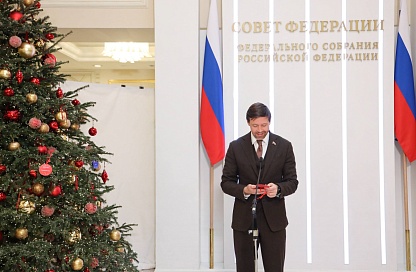 Самокат на Новый год своему маленькому земляку подарит сенатор от Амурской области