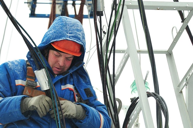 В Приамурье к электросетям подключают тысячи новых объектов