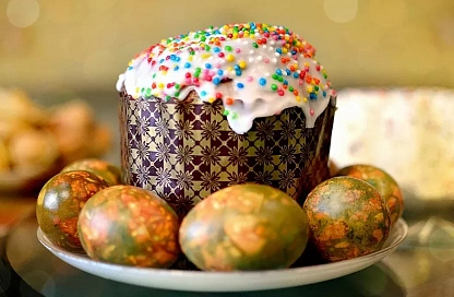 Кулич за 100 тысяч рублей: кондитеры Москвы удивили ценами и дизайном к Пасхе