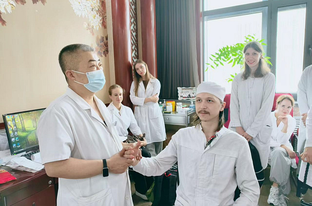 Зарубежный опыт: 39 будущих амурских врачей проходят стажировку в Поднебесной