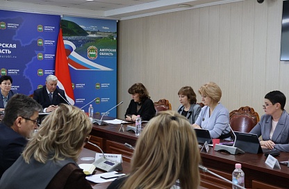 Для семей и долголетия: правительство региона и работодатели внедрят новый корпоративного стандарт