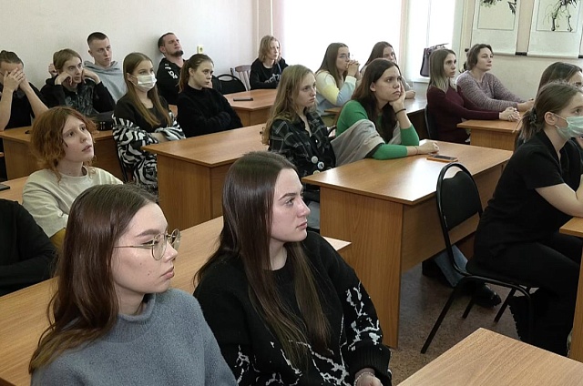 Новая льгота для многодетных семей: родители смогут вернуть четверть стоимости учёбы детей на СПО