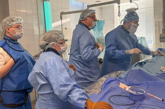 Амурские кардиохирурги провели уникальную операцию полуторагодовалому ребёнку