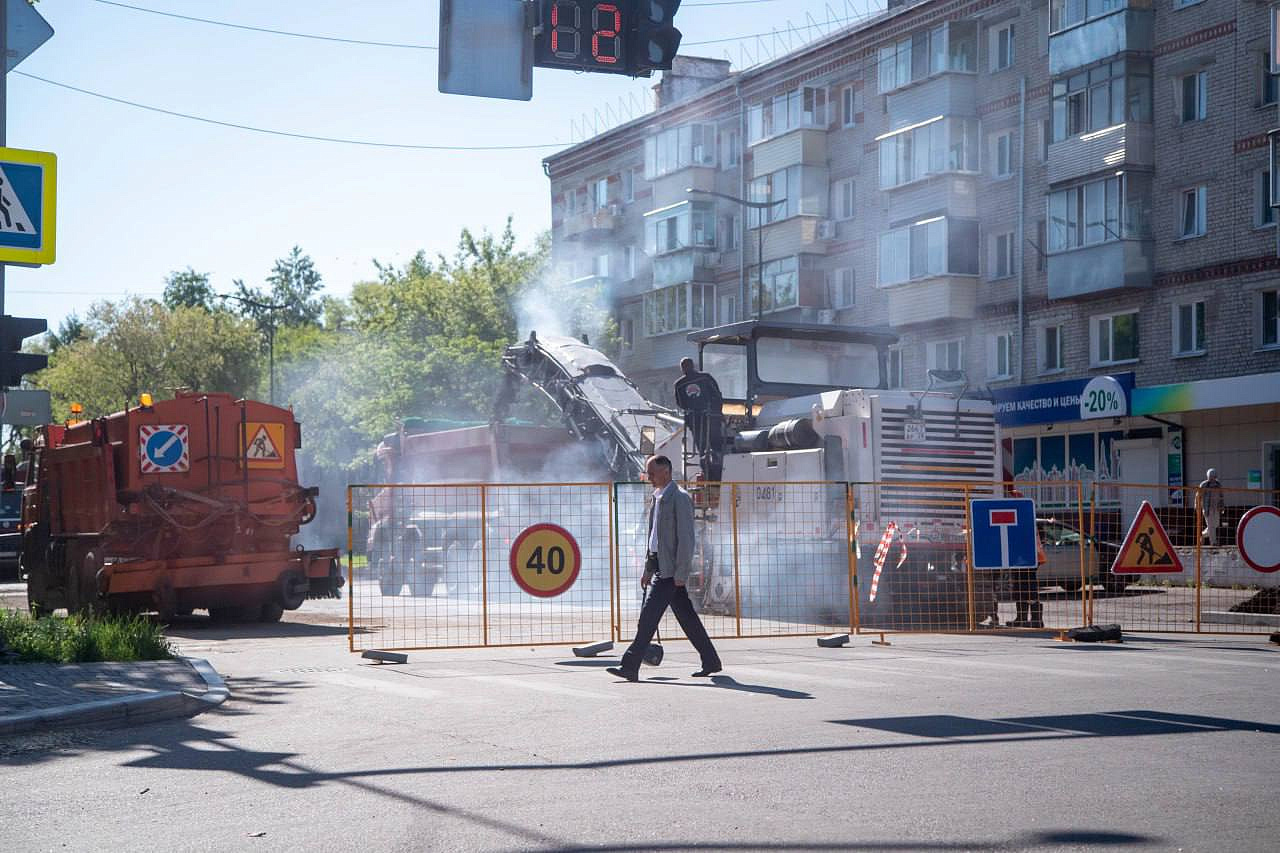 Сразу три магистрали ремонтируют в Благовещенске | 05.06.2024 | Благовещенск  - БезФормата