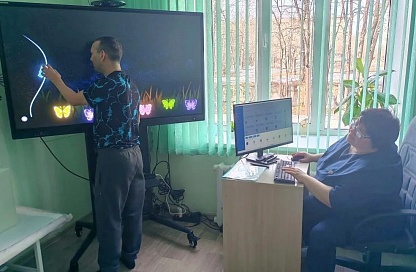 Жители Свободного осваивают новое реабилитационное оборудование, которое закупили благодаря нацпроекту