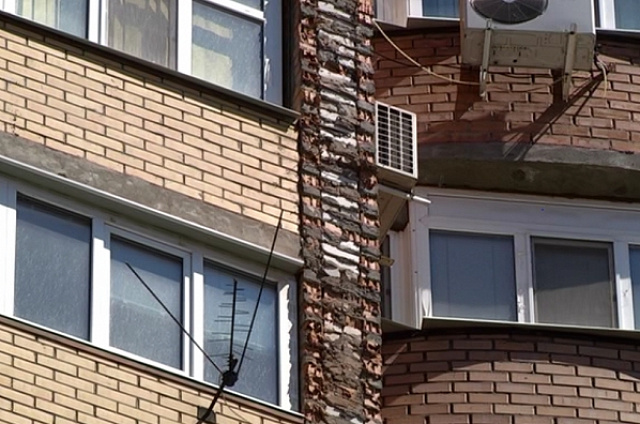 Проблемный дом по Зейской в Благовещенске отремонтируют