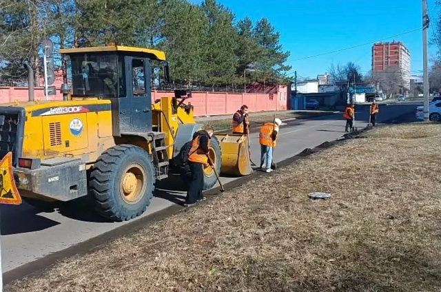 В Благовещенске ужесточают правила парковки: брошенные авто больше не помешают уборке улиц 