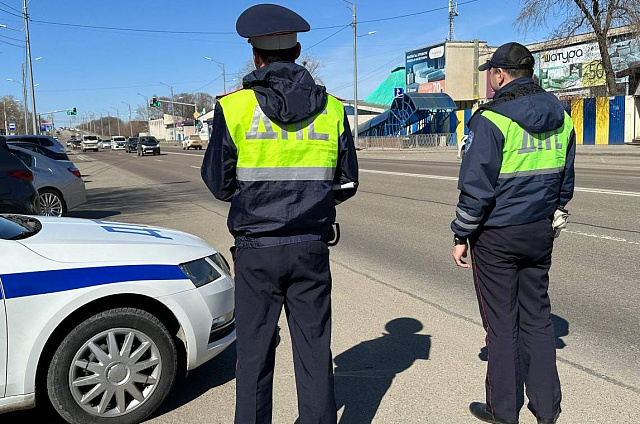 В Приамурье до 24 ноября будут проводить рейды среди водителей такси