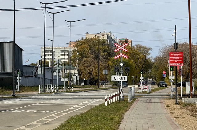 Железнодорожный переезд к улице Набережной в Благовещенске планируют открыть до 1 декабря