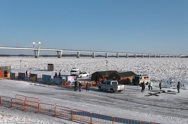 Ледяная купель для духа и тела: как окунуться в морозную воду и не навредить здоровью