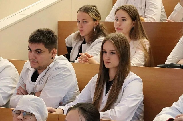Минздрав Приамурья формирует резерв будущих главврачей из студентов и опытных специалистов