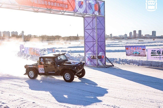 Ледовый фронт работ: сотрудники ГСТК приступили к подготовке площадок главного зимнего фестиваля