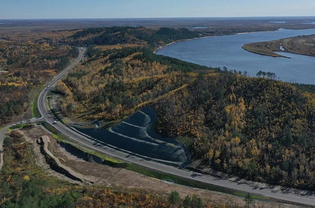 Президент Владимир Путин во время прямого эфира выделил тему развития опорной дорожной сети страны
