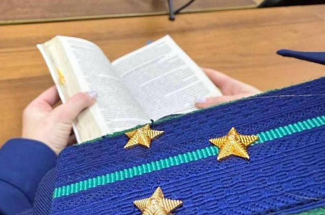 Амурчанку приговорили к 7 месяцам исправительных работ за долг по алиментам 12-летнему сыну