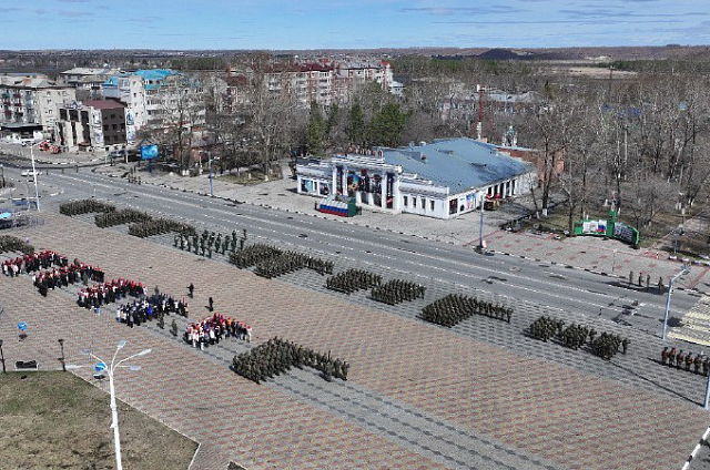 В Белогорске состоялась первая репетиция военного парада