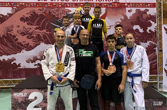 Амурские спортсмены покорили чемпионат мира по джиу-джитсу на родине боевого искусства