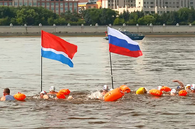 На Амуре состоялся XVII российско-китайский заплыв