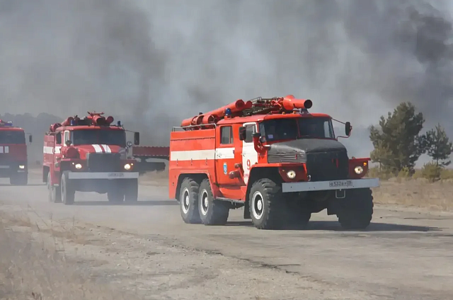 Василий Орлов поздравил пожарных Приамурья с профессиональным праздником