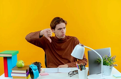 Встречают на дежурстве: 7% россиян проведут новогоднюю ночь на работе