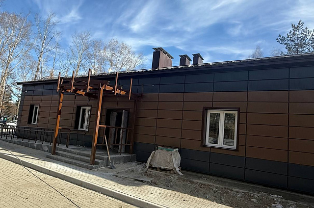 «Пар костей не ломит»: в Магдагачи завершают строительство бани