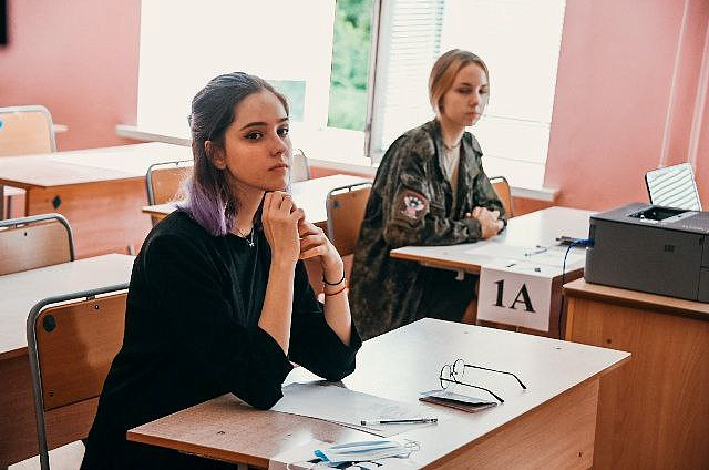 Чаще всего амурские школьники пересдают ЕГЭ по обществознанию, информатике и химии