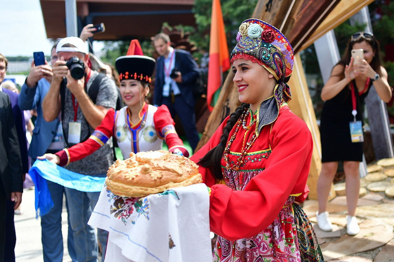 Праздник региона. Народы дальнего Востока фото.