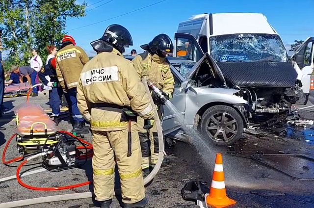 В ДТП на трассе «Благовещенск – Свободный» пострадали 19 человек
