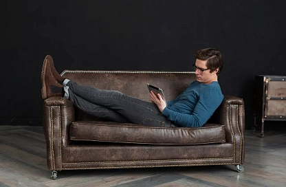 Каждый шестой работающий мужчина продлил выходные на 23 февраля