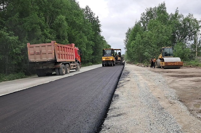 Дорога к селу Первомайское станет безопасной уже этой осенью