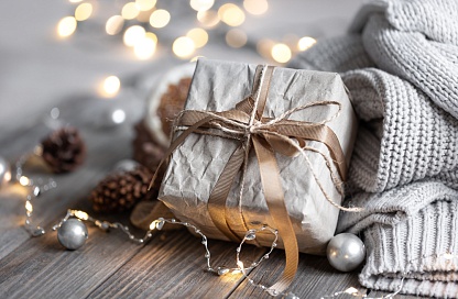 Тенденции новогодних подарков: как меняются бюджеты и предпочтения россиян